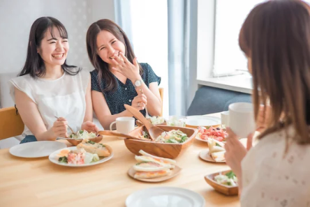 マウスピース矯正中に気をつけるべき食事とケア